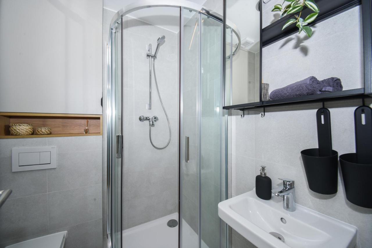 City Center Studio - Comfy & Modern Bratislava Exterior photo