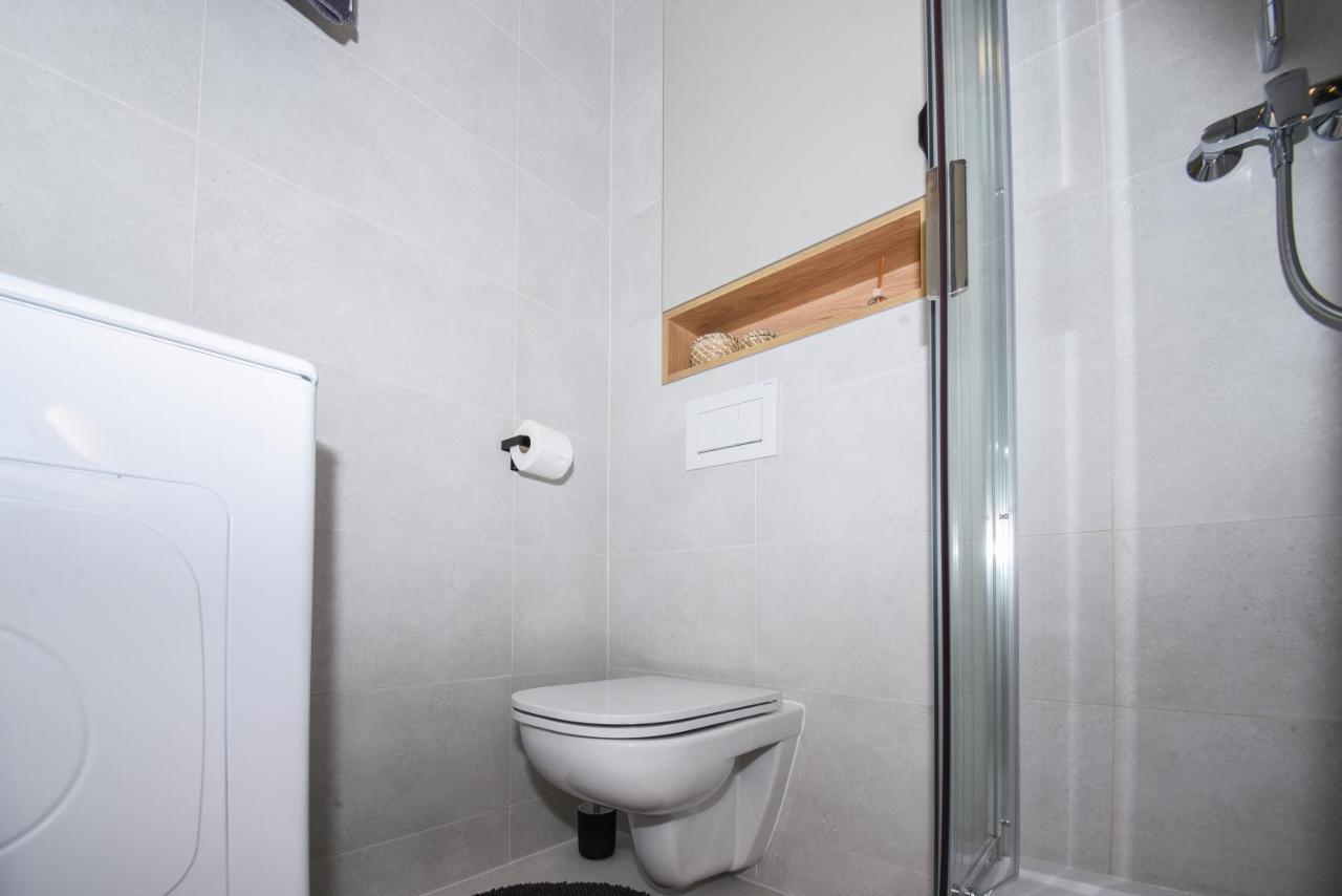 City Center Studio - Comfy & Modern Bratislava Exterior photo